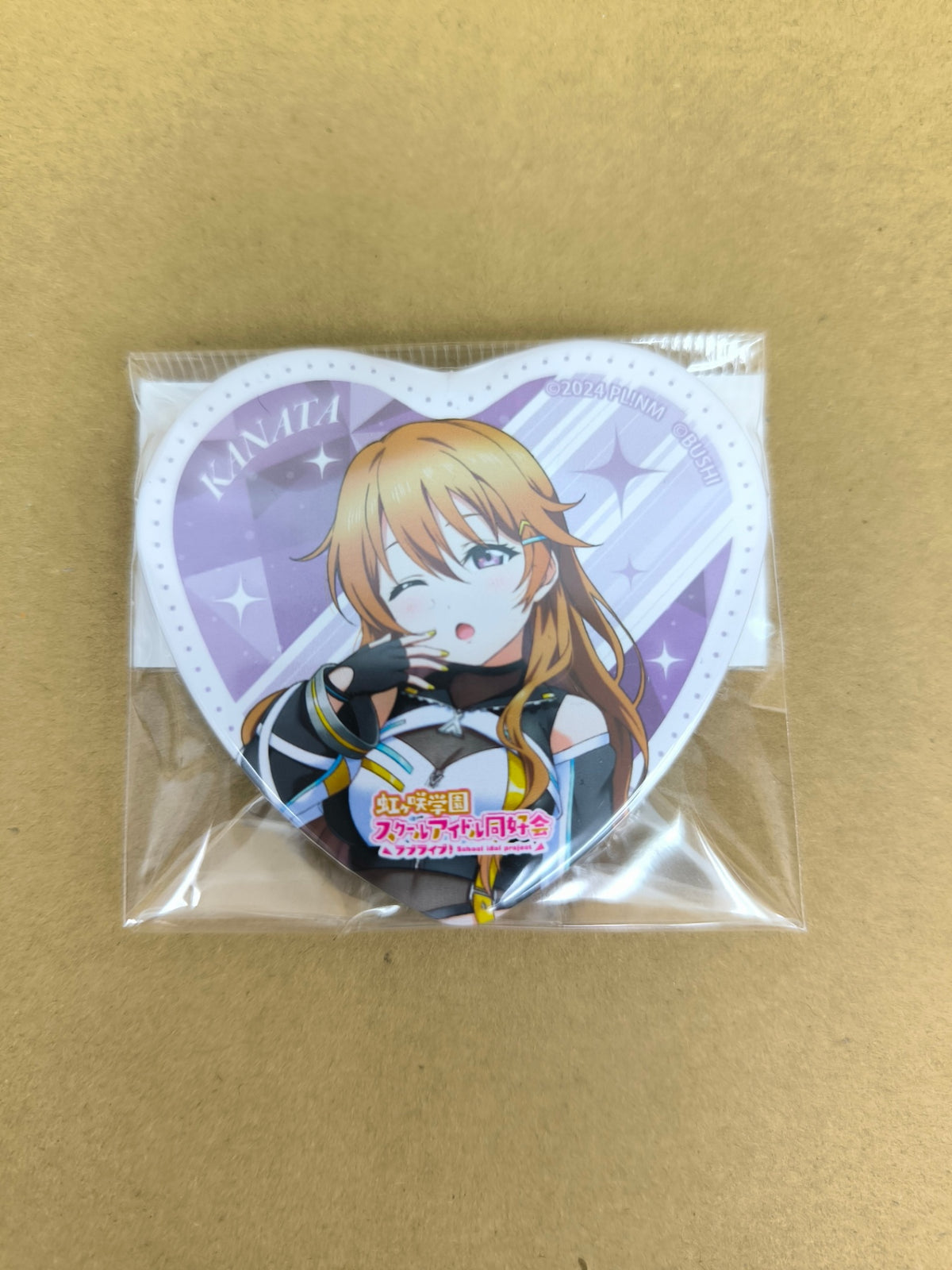 ラブライブ！ 虹ヶ咲学園スクールアイドル同好会 缶バッジ ハート型缶バッジ GiGO ラブカ2026 近江彼方 [ll-00313]