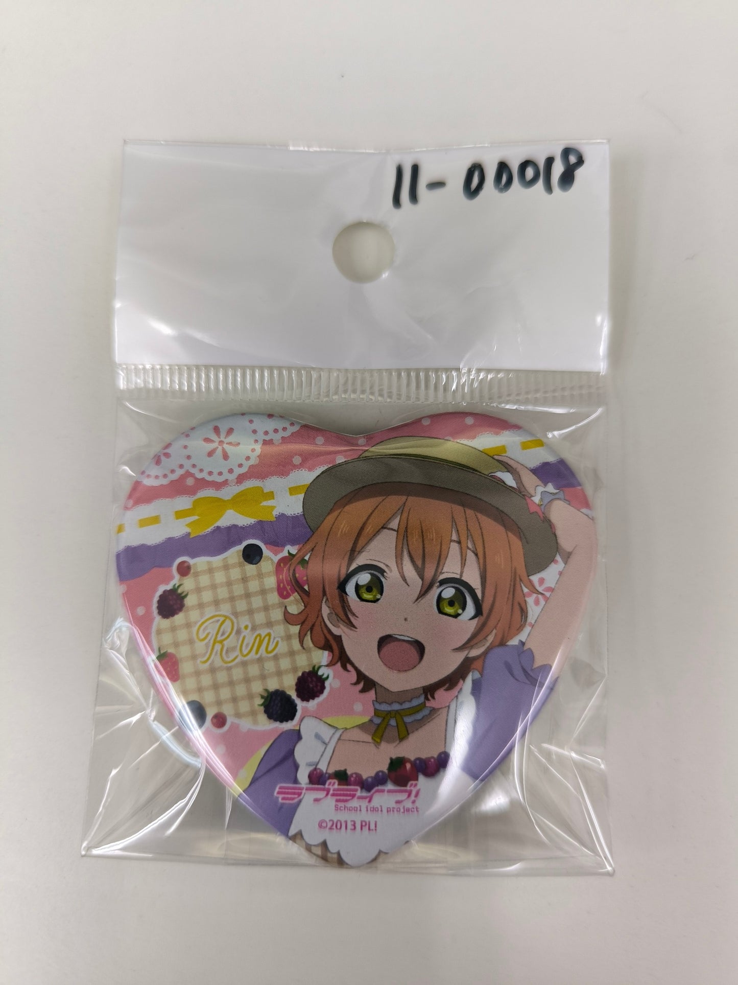 ラブライブ！ 缶バッジ THEキャラカフェ　Cafe party ver. 星空凛 [ll-00018]